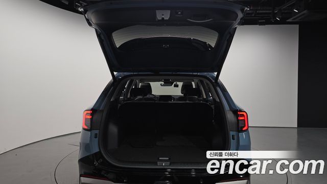 Kia Sportage (V) Gasoline 1.6 Turbo 2WD Signature 2025 — фото 24
