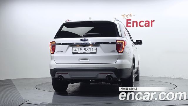 Ford Explorer 2.3 Limited 4WD 5th 2017 — фото 4