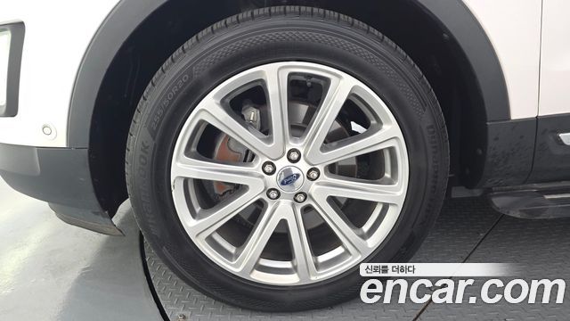 Ford Explorer 2.3 Limited 4WD 5th 2017 — фото 5
