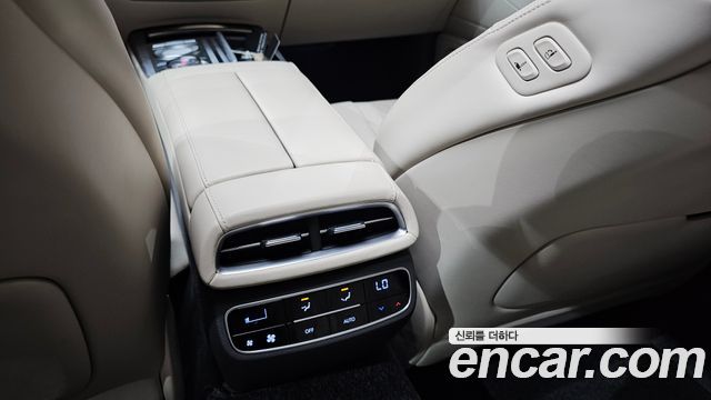 Genesis G80 (RG3) Gasoline 2.5 Turbo AWD 2022 — фото 33
