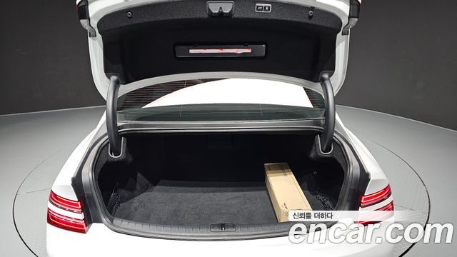Genesis G80 (RG3) Gasoline 2.5 Turbo AWD 2022 — фото 34