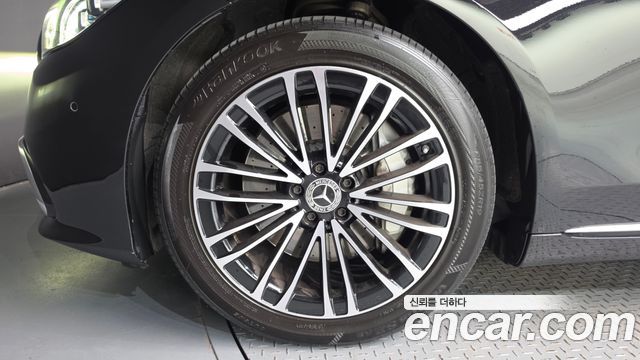Mercedes-Benz S-Class (W223) S350 d 2022 — фото 5