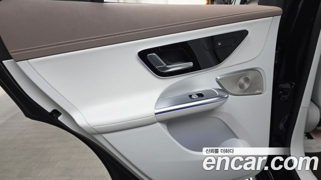 Mercedes-Benz EQE SUV (X294) EQE350 4MATIC 2023 — фото 25
