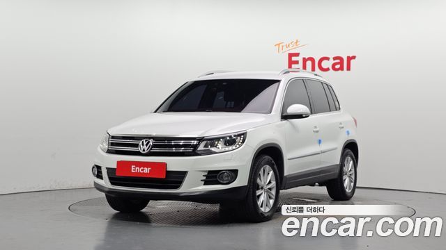 Volkswagen Tiguan 2.0 TDI Comfort 5N 2015 — фото 1