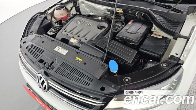 Volkswagen Tiguan 2.0 TDI Comfort 5N 2015 — фото 6