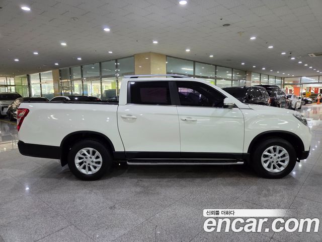 KG Mobility (SsangYong) Rexton Sports Khan Diesel 2.2 2WD Prestige (5-Link) 2020 — фото 5