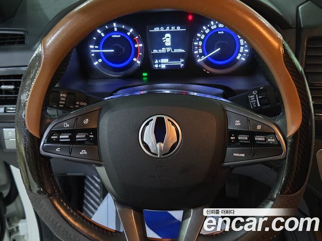 KG Mobility (SsangYong) Rexton Sports Khan Diesel 2.2 2WD Prestige (5-Link) 2020 — фото 9