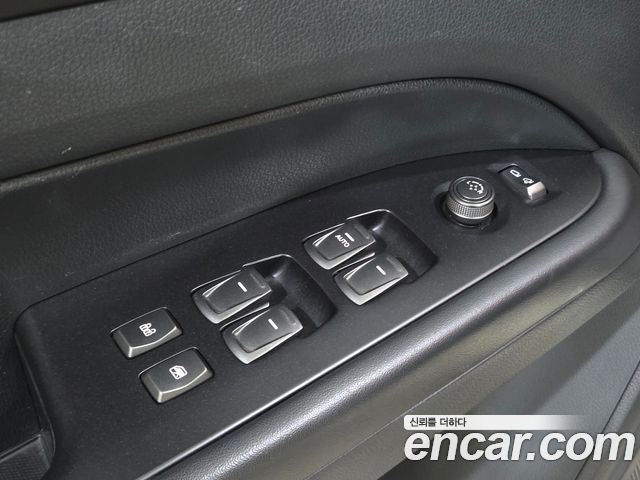 KG Mobility (SsangYong) Rexton Sports Khan Diesel 2.2 2WD Prestige (5-Link) 2020 — фото 19