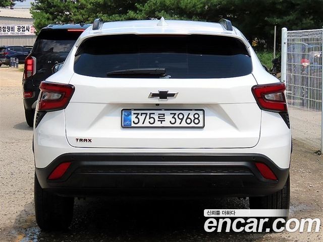 Chevrolet Trax Crossover 1.2 Red Line 2026 — фото 4