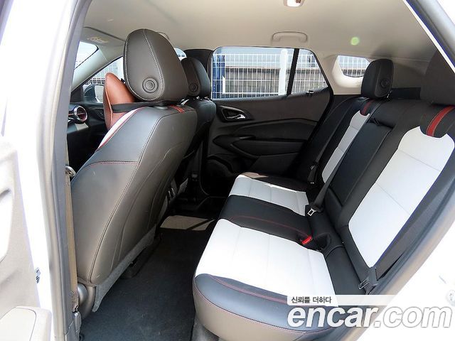 Chevrolet Trax Crossover 1.2 Red Line 2026 — фото 6