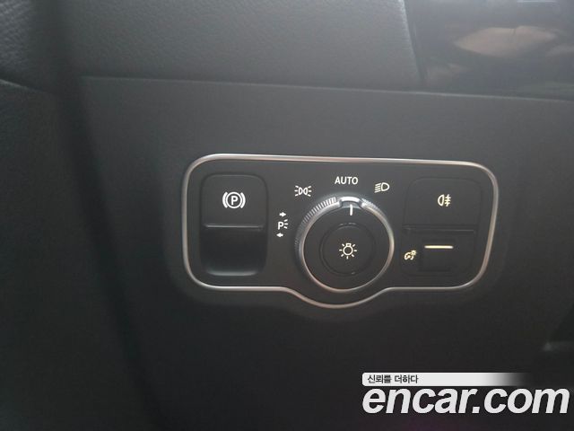 Mercedes-Benz GLA-Class (H247) GLA250 4MATIC 2023 — фото 17