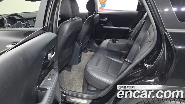 Kia Niro Noblesse 2019 — фото 12