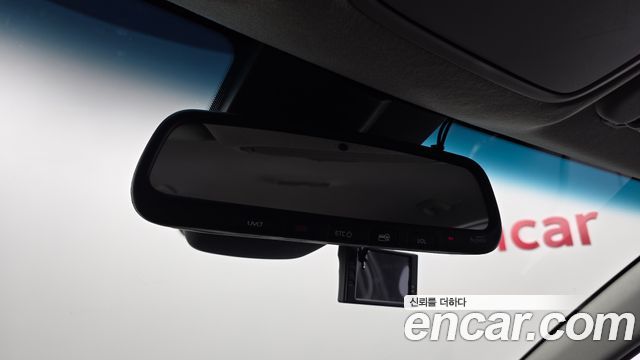 Kia Niro Noblesse 2019 — фото 18