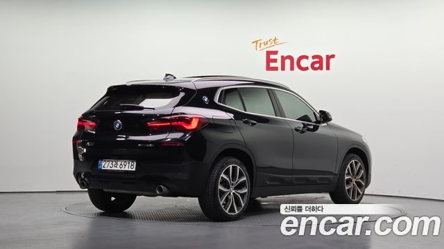 BMW X2 (F39) xDrive20i Advantage 2022 — фото 2