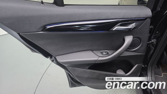 BMW X2 (F39) xDrive20i Advantage 2022 — фото 25