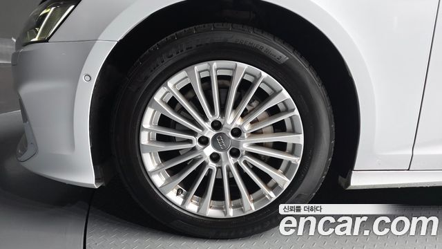Audi A6 (C8) 40 TDI Premium 2020 — фото 5