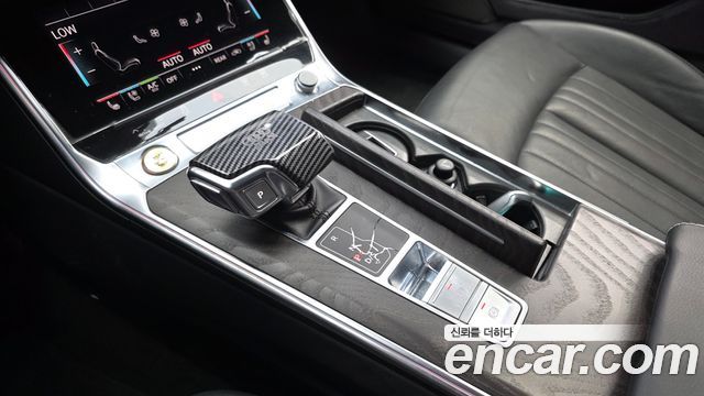 Audi A6 (C8) 40 TDI Premium 2020 — фото 9