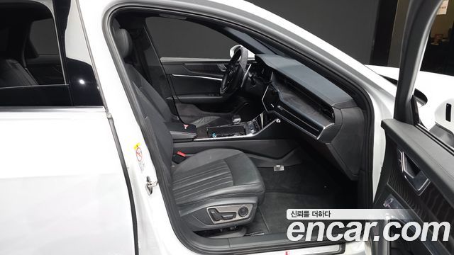 Audi A6 (C8) 40 TDI Premium 2020 — фото 11