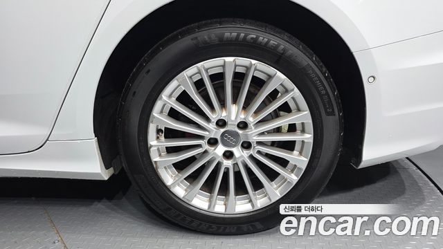 Audi A6 (C8) 40 TDI Premium 2020 — фото 21