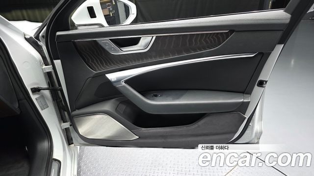 Audi A6 (C8) 40 TDI Premium 2020 — фото 24