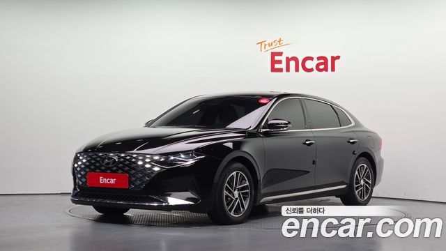 Hyundai Grandeur (IG) 3.0 LPi Rent Car Modern