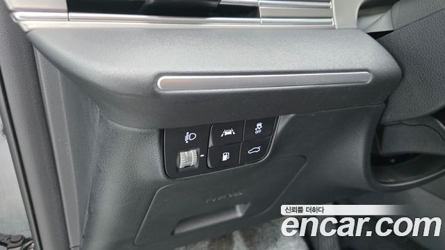 Hyundai Grandeur (IG) 3.0 LPi Rent Car Modern 2023 — фото 13