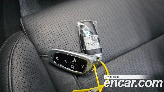 Hyundai Grandeur (IG) 3.0 LPi Rent Car Modern 2023 — фото 30
