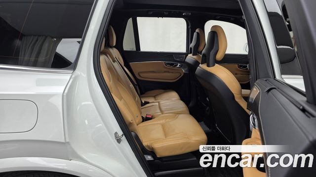 Volvo XC90 (II) T8 Inscription Hybird 2022 — фото 12
