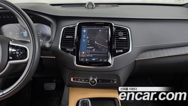 Volvo XC90 (II) T8 Inscription Hybird 2022 — фото 14