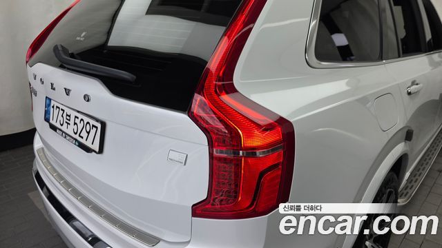 Volvo XC90 (II) T8 Inscription Hybird 2022 — фото 23