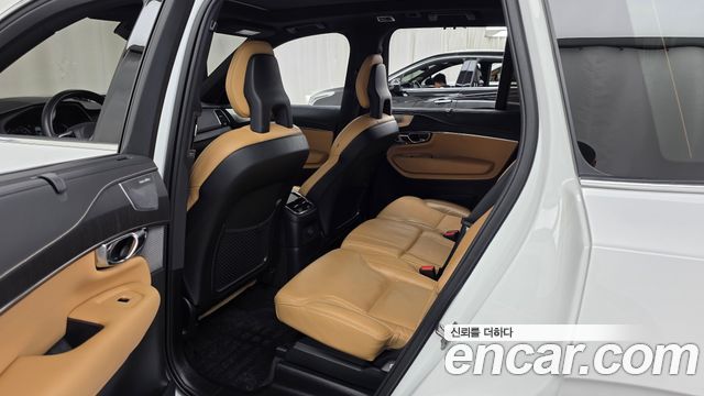 Volvo XC90 (II) T8 Inscription Hybird 2022 — фото 26