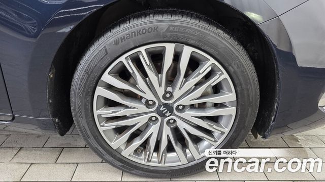 Kia K7 Premier 2.5 GDI Noblesse 2020 — фото 21