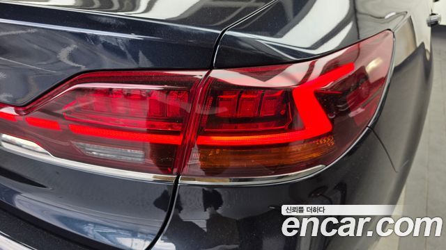 Kia K7 Premier 2.5 GDI Noblesse 2020 — фото 23