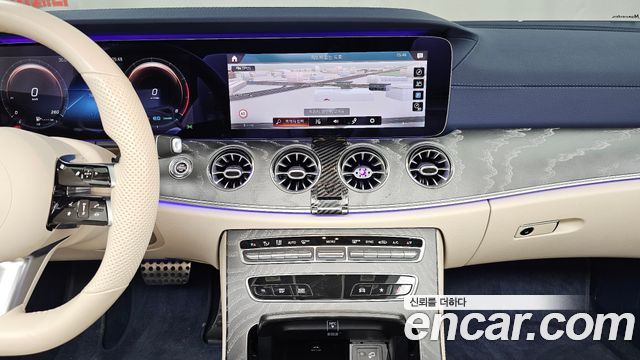 Mercedes-Benz E-Class (W213) E450 4MATIC Cabriolet 2021 — фото 14