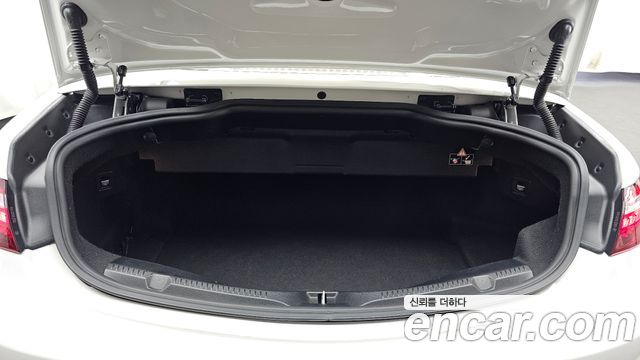 Mercedes-Benz E-Class (W213) E450 4MATIC Cabriolet 2021 — фото 20