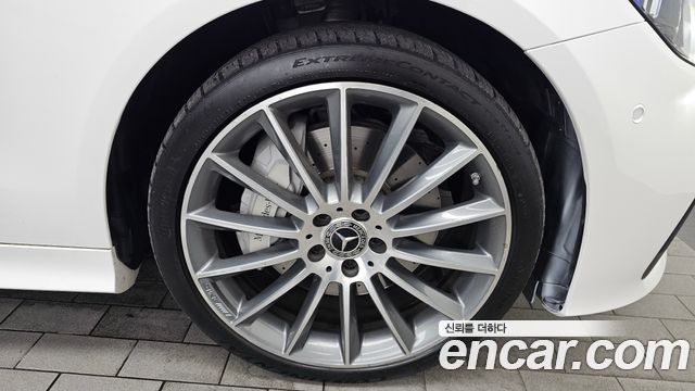 Mercedes-Benz E-Class (W213) E450 4MATIC Cabriolet 2021 — фото 21