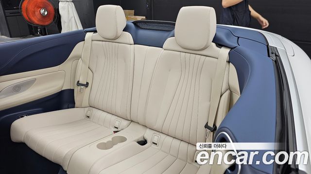 Mercedes-Benz E-Class (W213) E450 4MATIC Cabriolet 2021 — фото 26