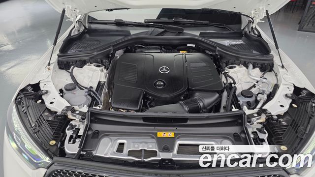 Mercedes-Benz GLC-Class (X254) GLC300 4MATIC Coupe 2025 — фото 6