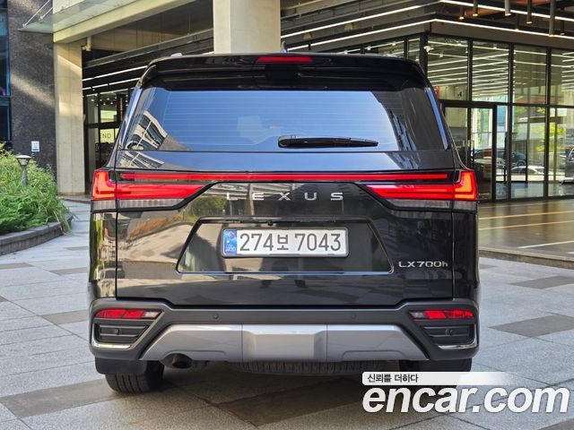 Lexus LX (IV) 700h VIP 2025 — фото 4
