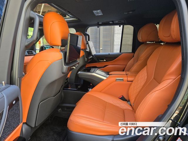 Lexus LX (IV) 700h VIP 2025 — фото 18