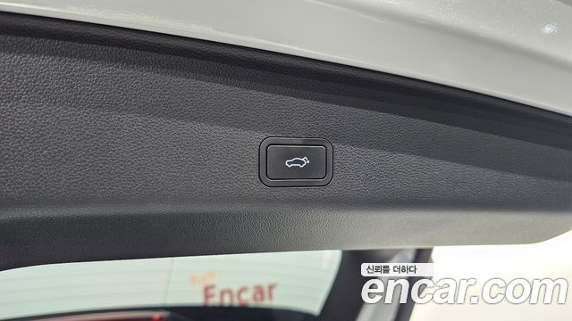 Renault Korea Grand Koleos 1.5 E-TECH Iconic 2WD 2025 — фото 20