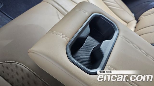 Renault Korea Grand Koleos 1.5 E-TECH Iconic 2WD 2025 — фото 32