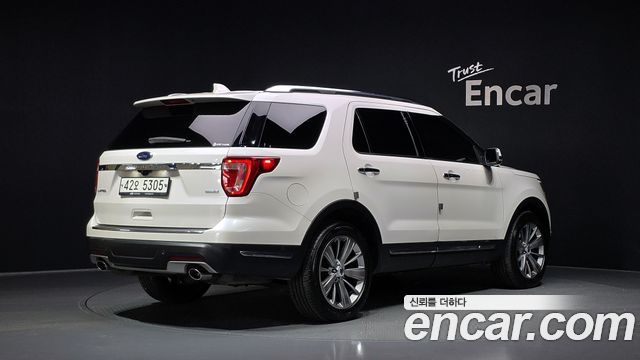 Ford Explorer 2.3 Limited 4WD 5th 2018 — фото 2