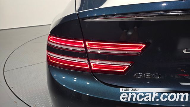 Genesis G80 (RG3) Gasoline 2.5 Turbo AWD 2022 — фото 23