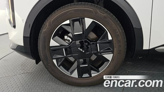 Kia Sportage (V) Gasoline 1.6 Turbo 2WD Signature 2025 — фото 5