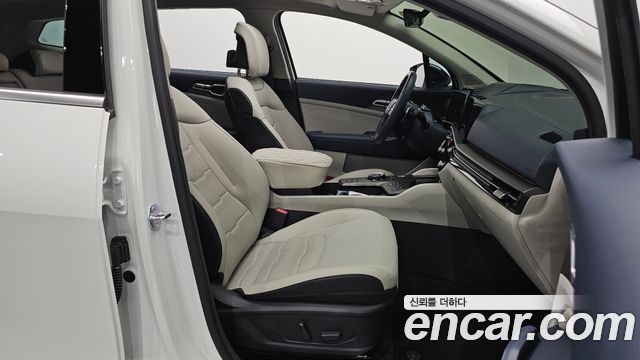 Kia Sportage (V) Gasoline 1.6 Turbo 2WD Signature 2025 — фото 10