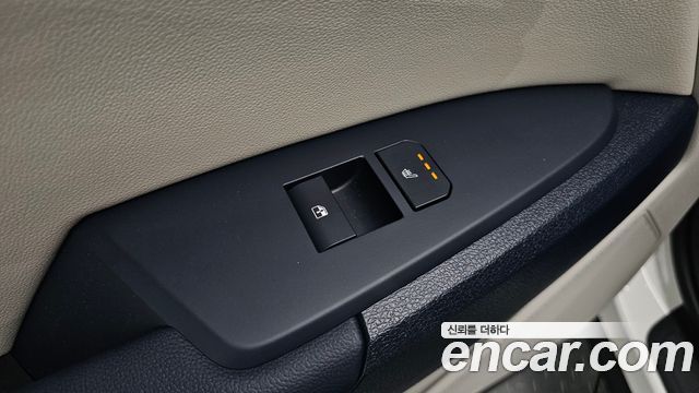 Kia Sportage (V) Gasoline 1.6 Turbo 2WD Signature 2025 — фото 19