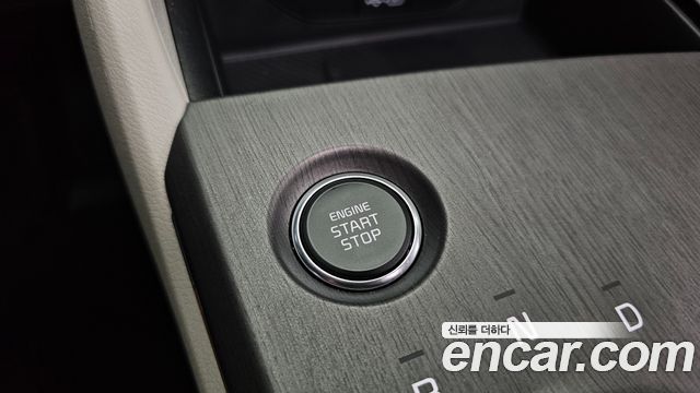 Kia Sportage (V) Gasoline 1.6 Turbo 2WD Signature 2025 — фото 28