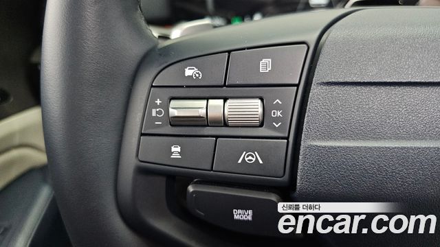 Kia Sportage (V) Gasoline 1.6 Turbo 2WD Signature 2025 — фото 32