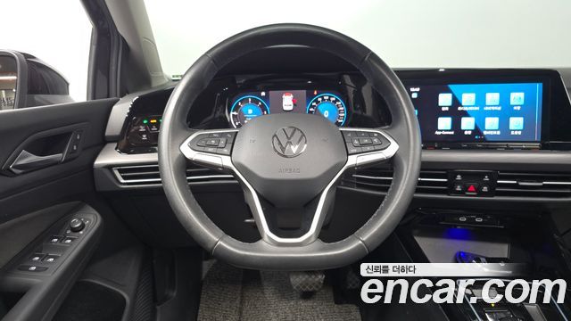 Volkswagen Golf (VIII) 2.0 TDI Prestige 2024 — фото 13